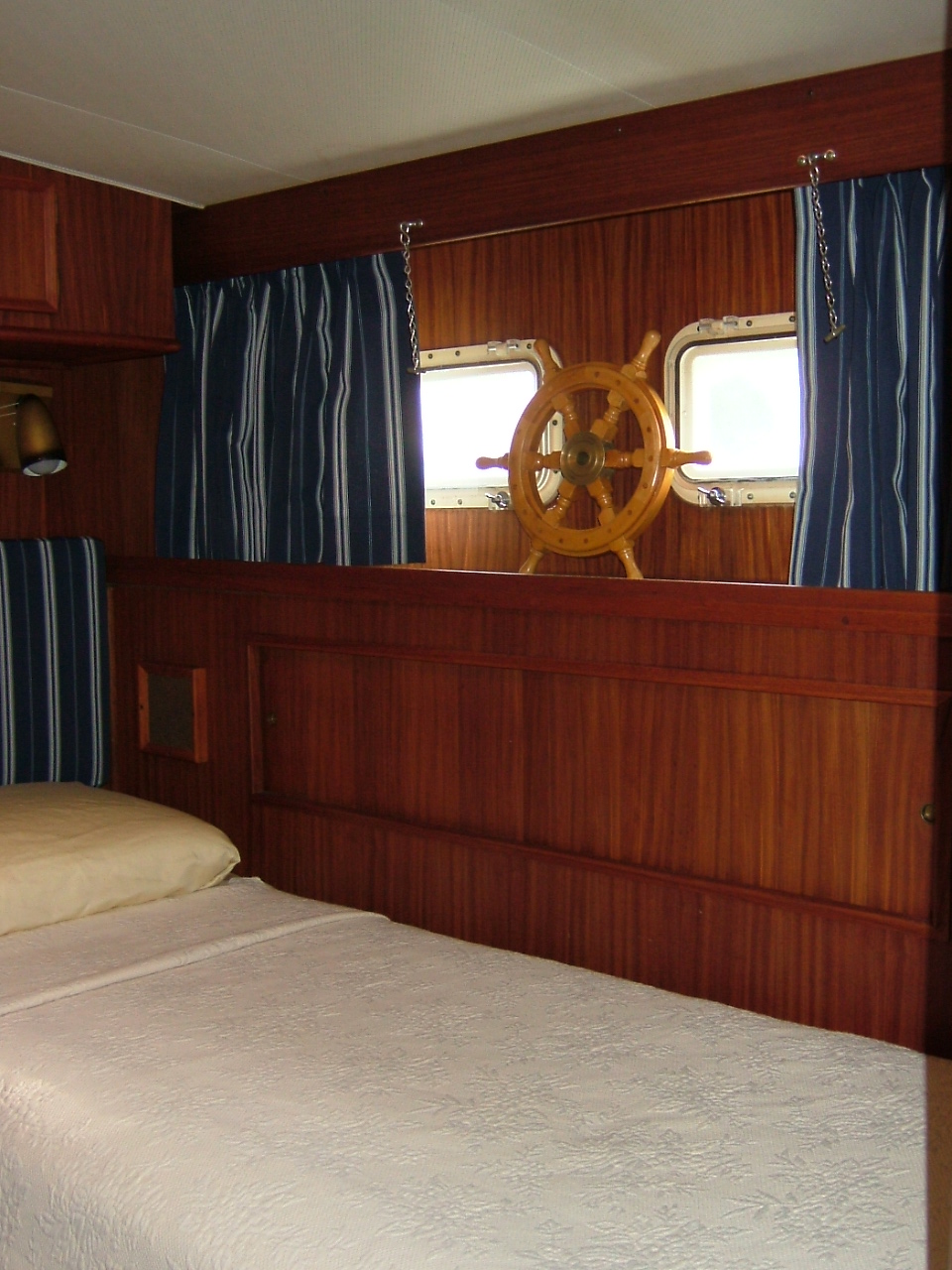 second-guest-stateroom-4